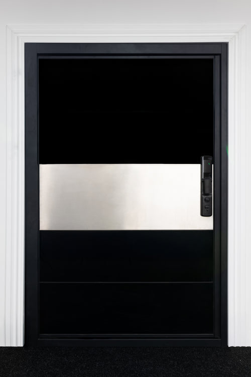Toplotnoizolacijska varnostna vhodna vrata IronDOOR21 138×208 cm