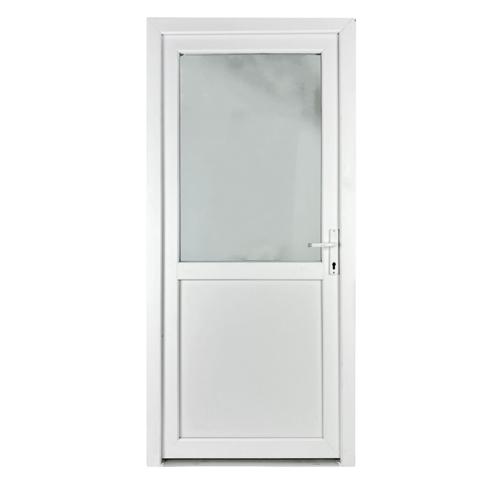 Műanyag bejárati ajtó - félig üveges kivitel - 70mm-es profil, 24mm-es panel, 2 rétegű üveg, zártszelvény merevítéssel
